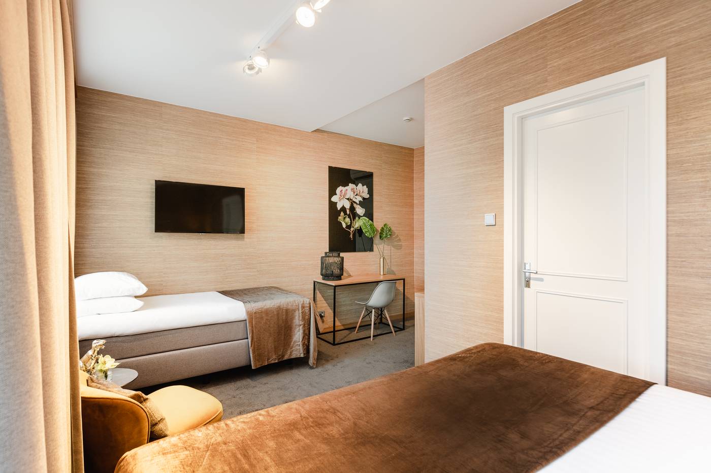 The-Delphi---Amsterdam-Townhouse-Room-21