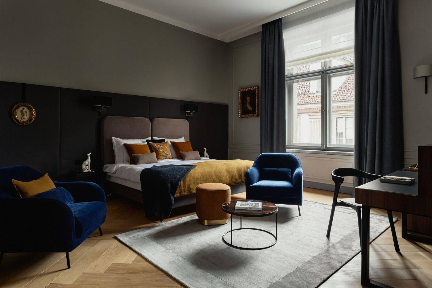 H15-Luxury-Palace-Room-27