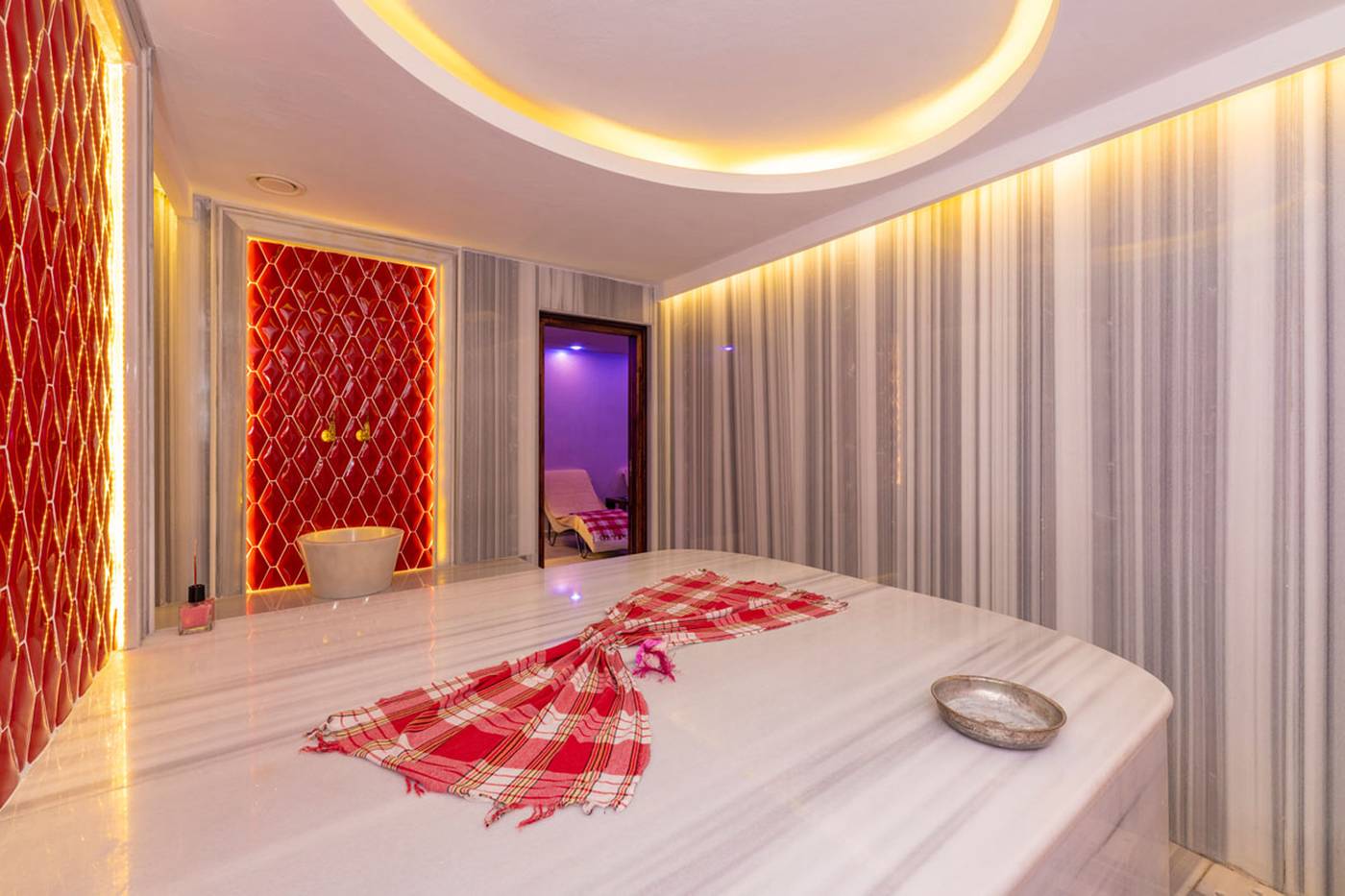 Bekdas-Hotel-Deluxe-Sports-and-Entertainment-40