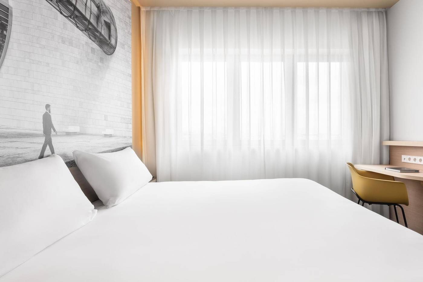 Ikonik-Lisboa-Room-19