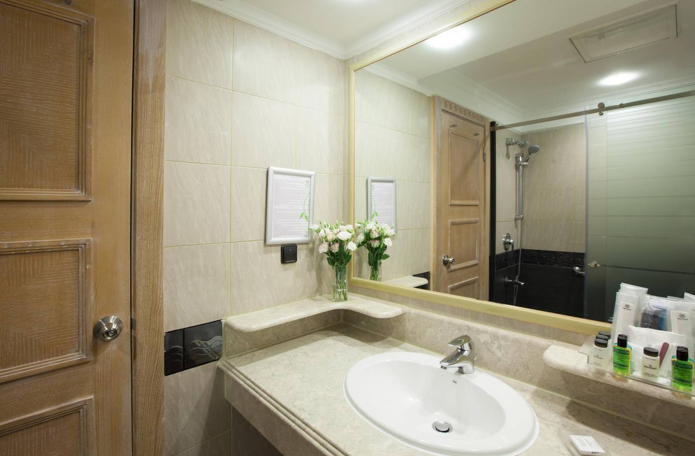 Sheraton-Cesme-Resort-Hotel---SPA-Room-29