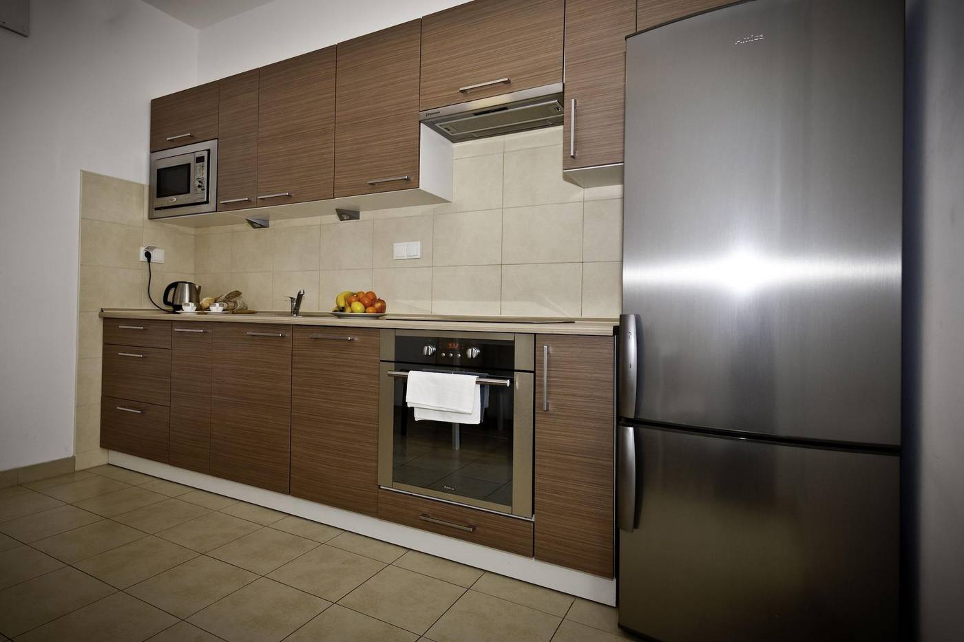 Senator-Warsaw-Apartments-Room-23