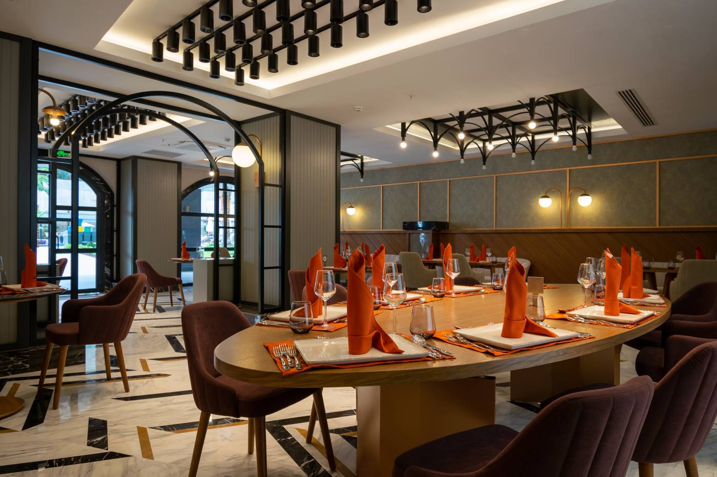 Armas-Bella-Luna-Restaurant-55