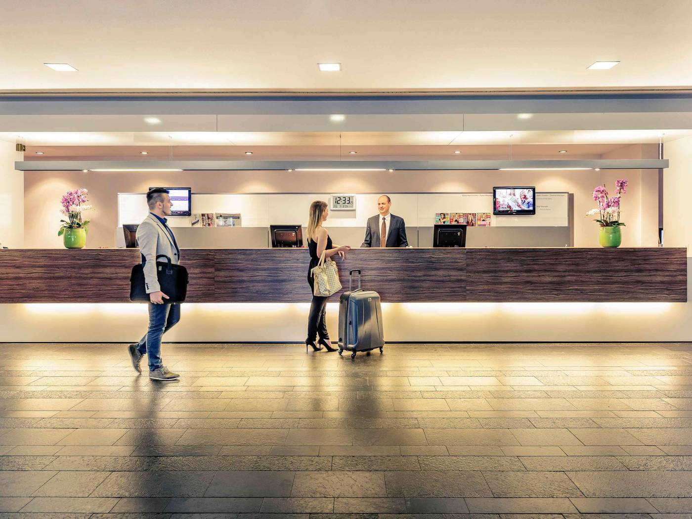 Mercure-Hotel-Muenchen-Sued-Messe-Lobby-14