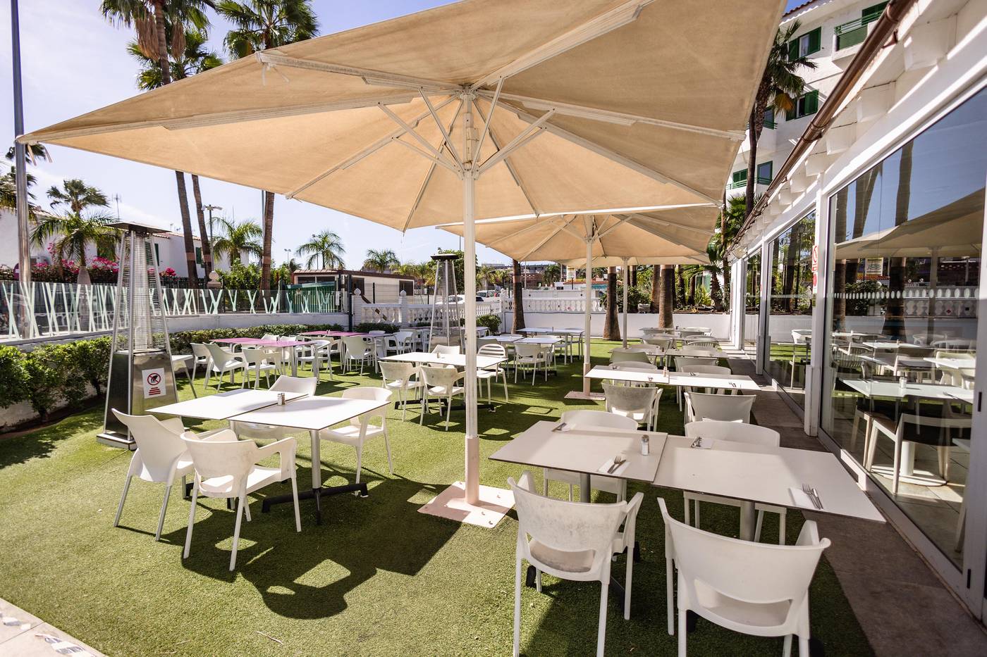 Servatur-Playa-Bonita-Restaurant-19