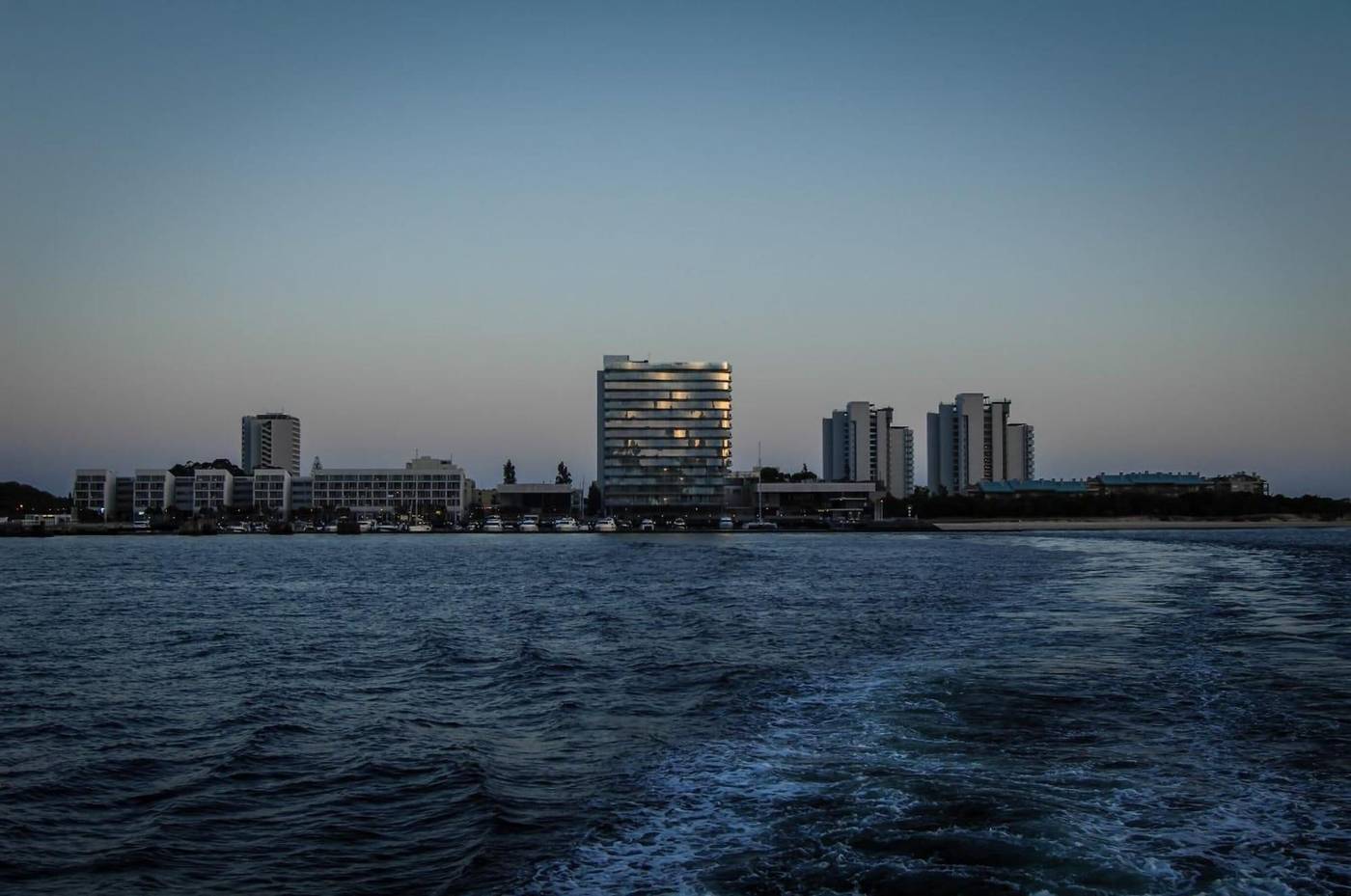 Rio-Art-Hotel-Sports-and-Entertainment-43