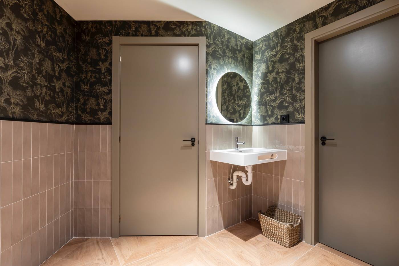 Acta-Piramides-Lobby-40