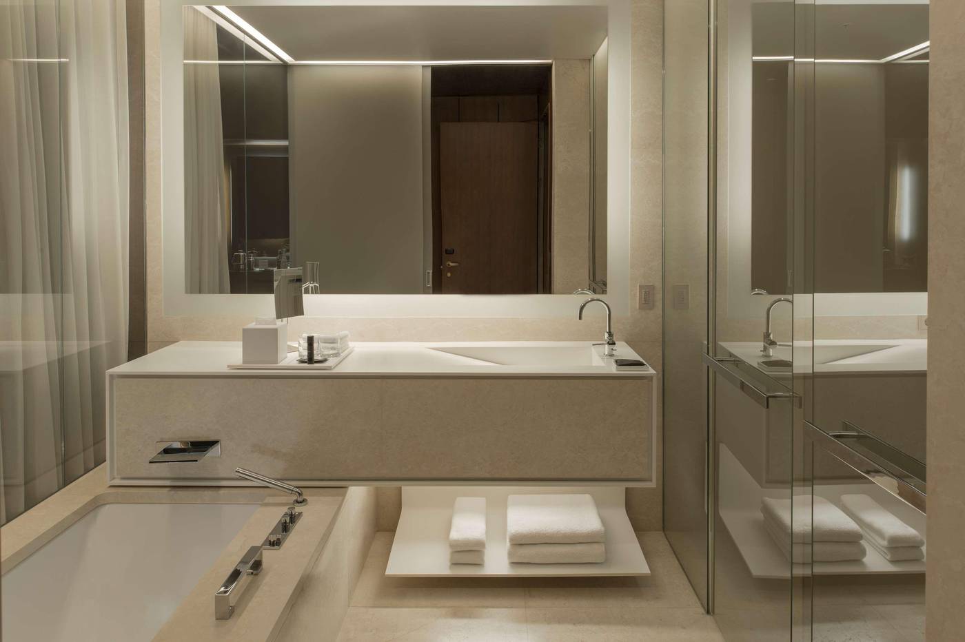 Hyatt-Centric-Levent-Istanbul-Room-51