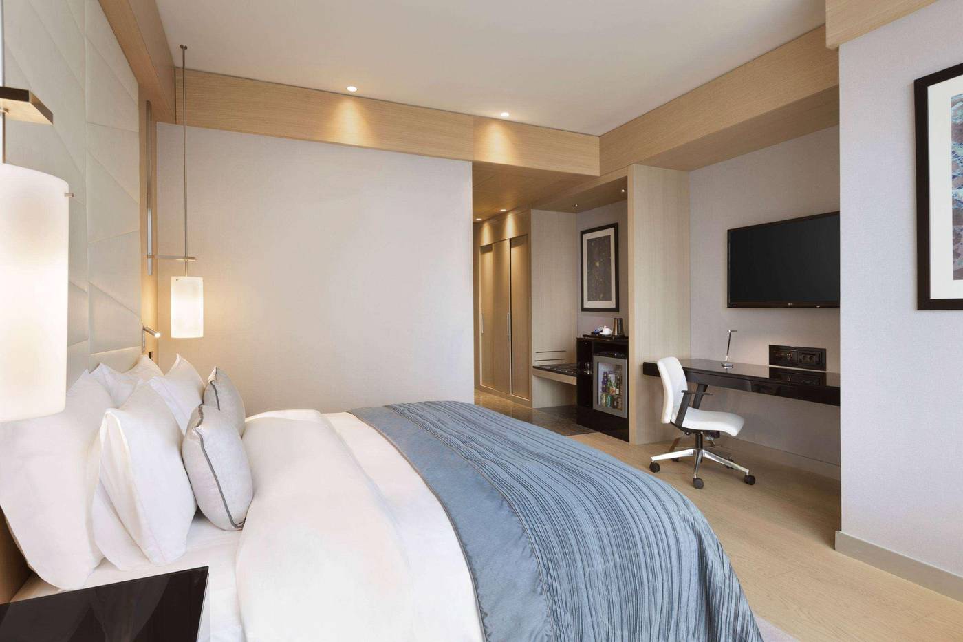 Wyndham-Grand-Istanbul-Levent-Room-10