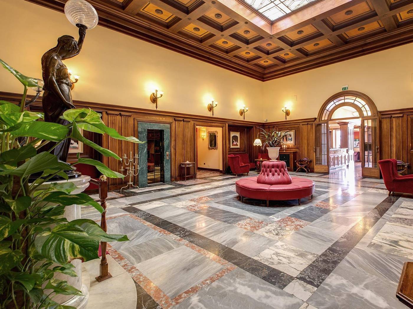 Grand-Villa-Politi-Lobby-37