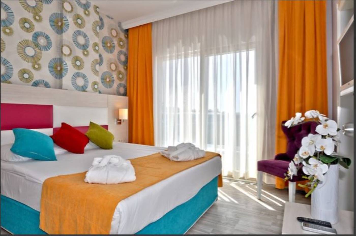 Ramada-Resort-by-Wyndham-Side-Room-24