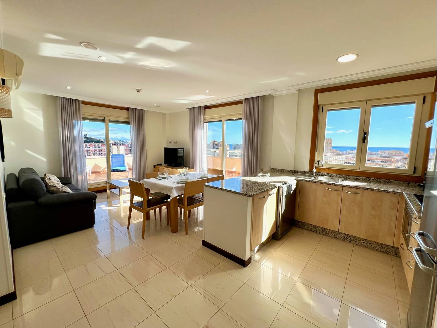 Mediterraneo-Real-Room-29