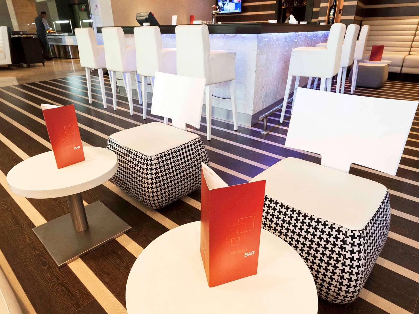 Novotel-Tunis-Bar-81