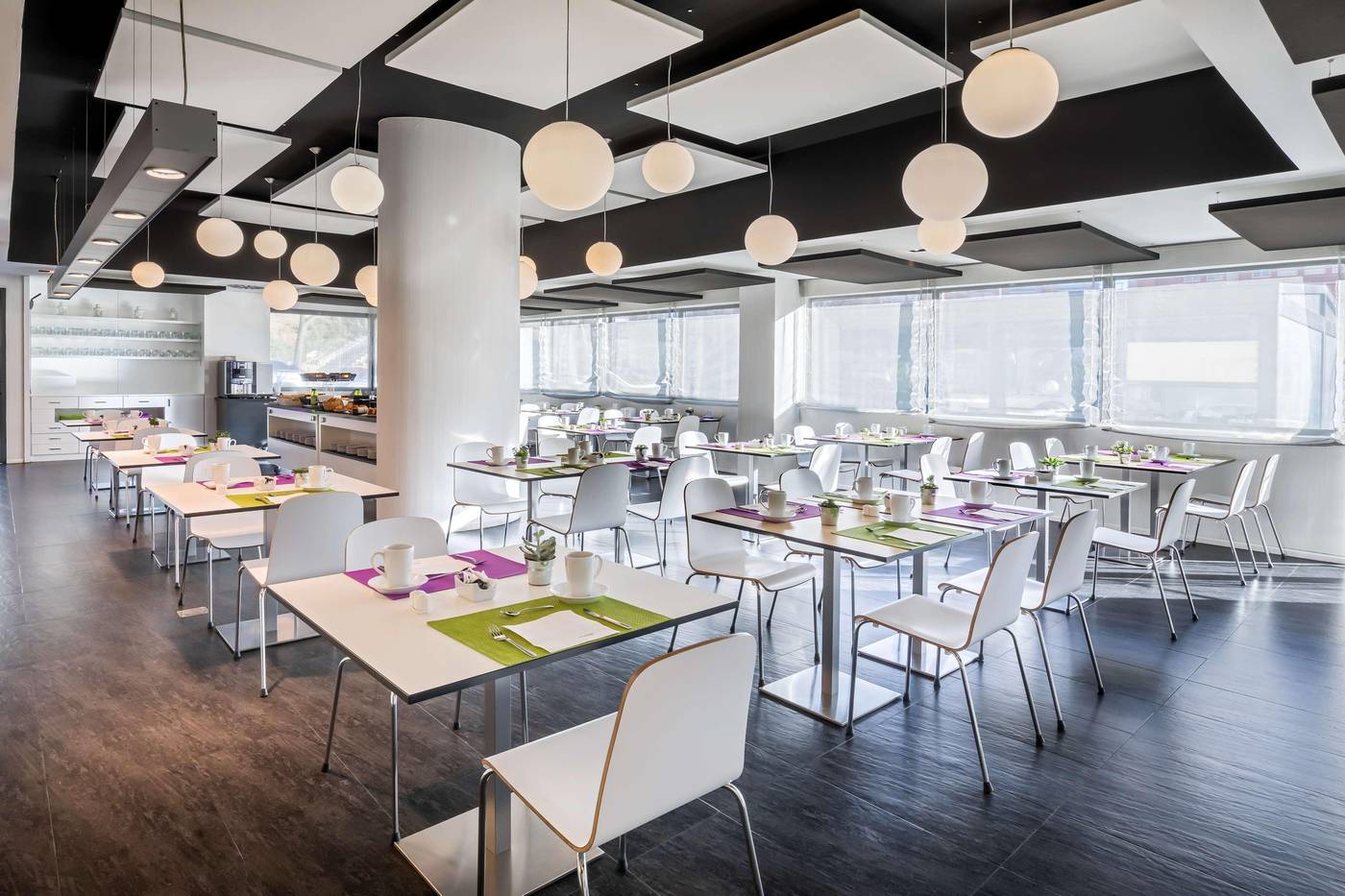 Occidental-Castellana-Norte-Restaurant-21