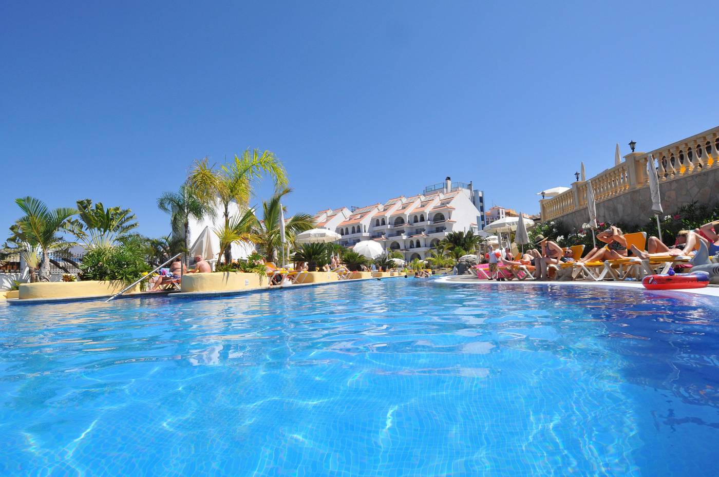 Paradise-Park-Fun-Lifestyle-Hotel-Pool-3