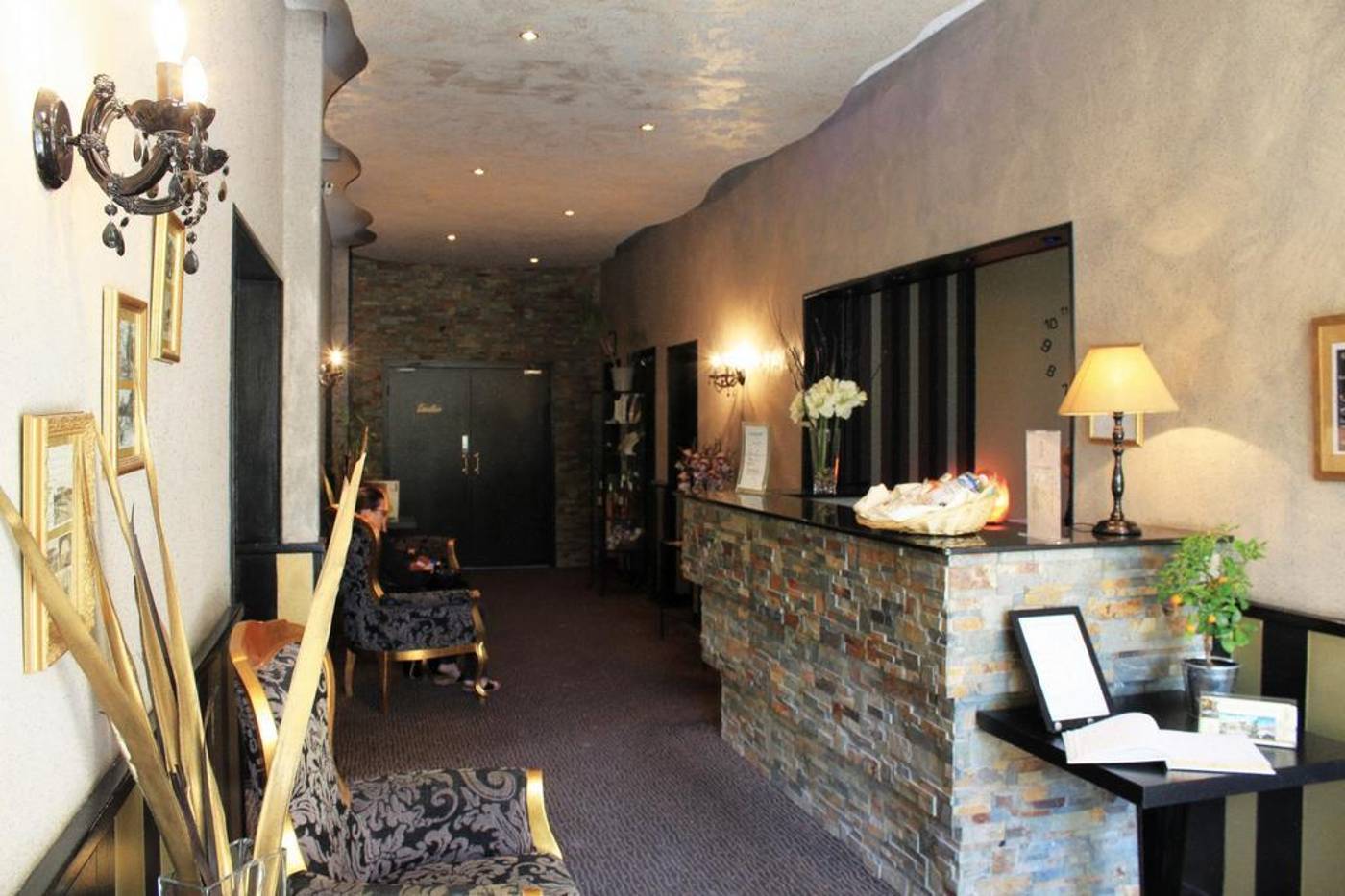 Adonis Sanary Hotel des Bains-France-SANARY SUR MER-Lobby-6