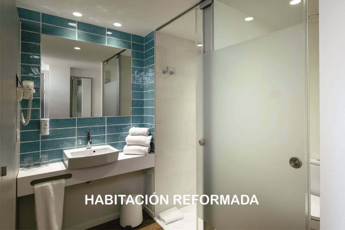 Prestige-Sant-Marc-Room-45