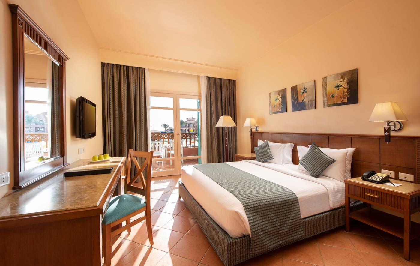 Charmillion Club Aqua Park