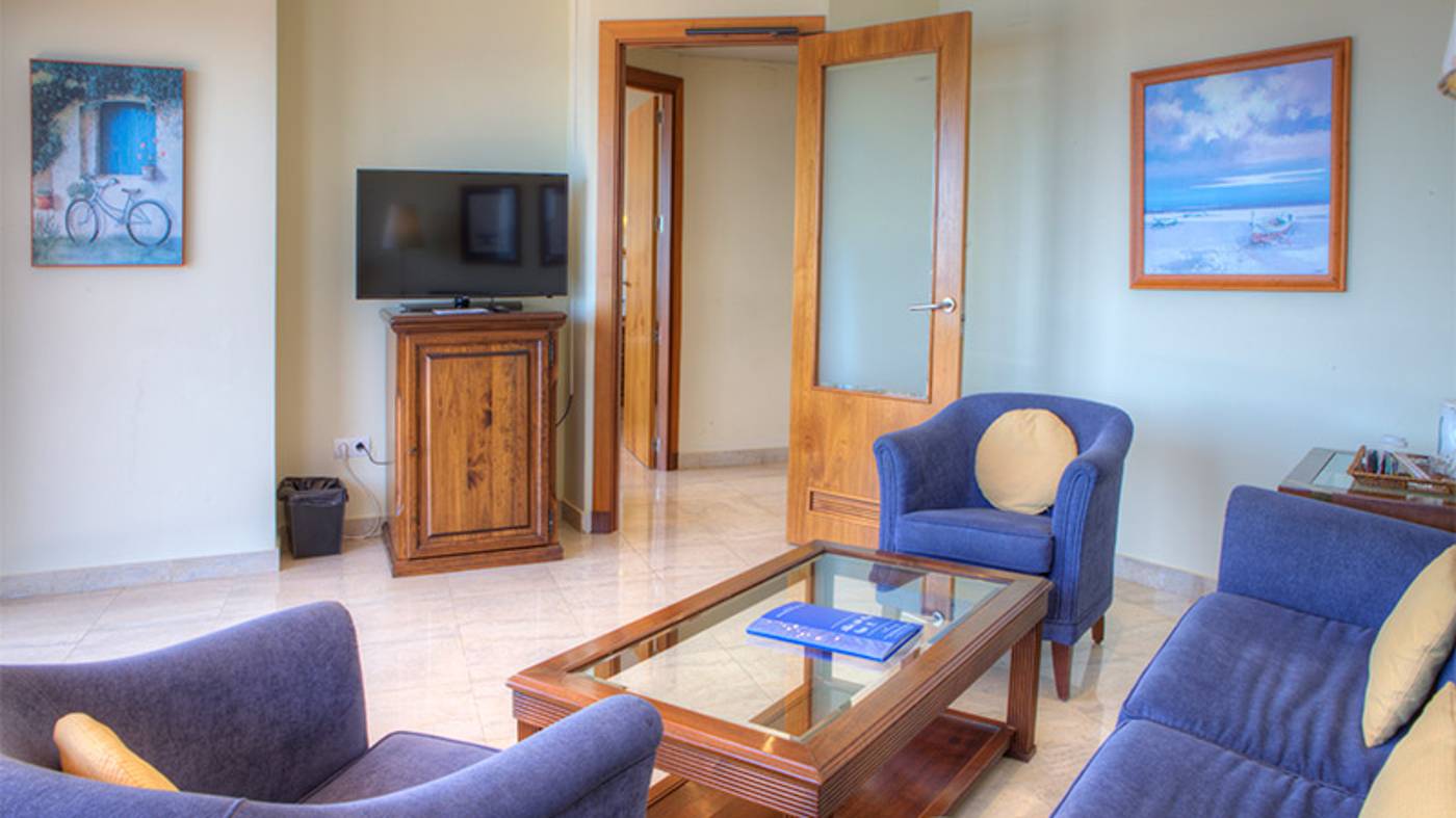 Sunway-Playa-Golf-Sitges-Room-39