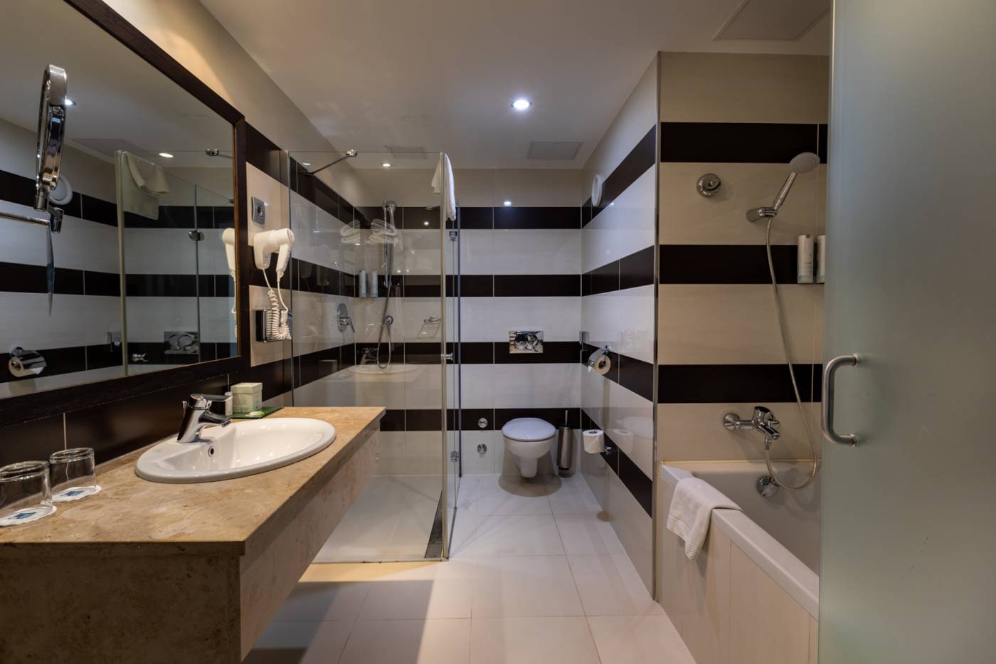 Hotel-Aquaworld-Budapest-Room-45