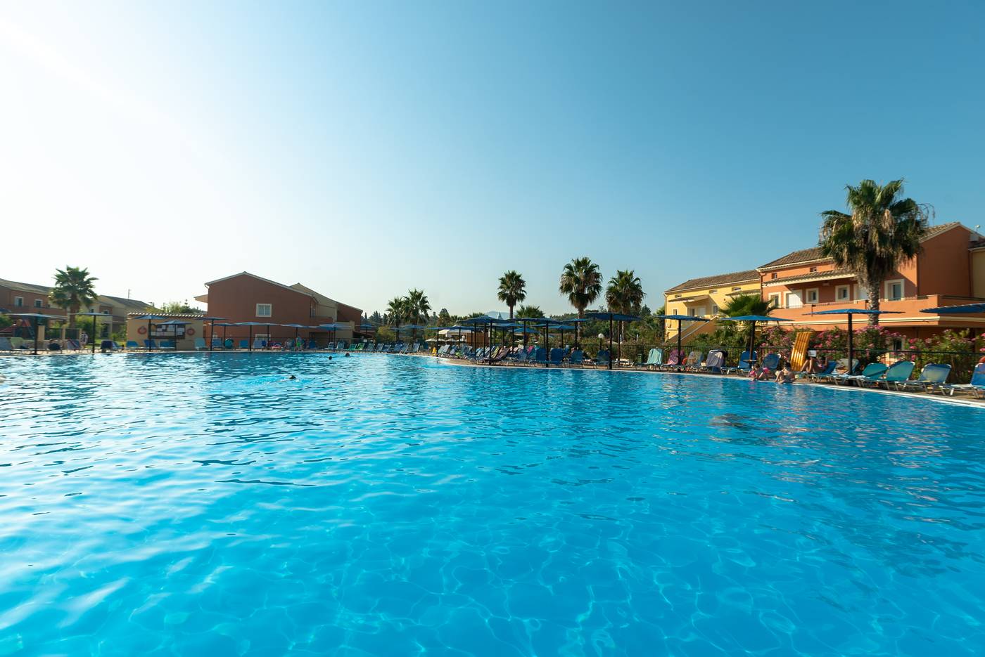 Aqualand-Resort-Pool-8