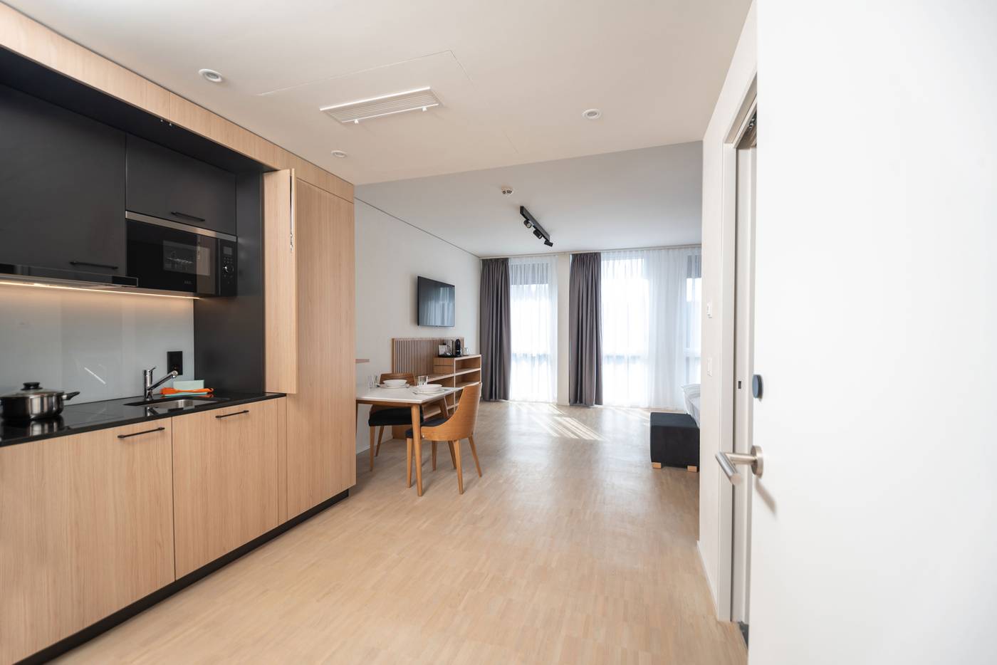 Tailormade Hotel Bab-Switzerland-Bachenbülach-Room-9