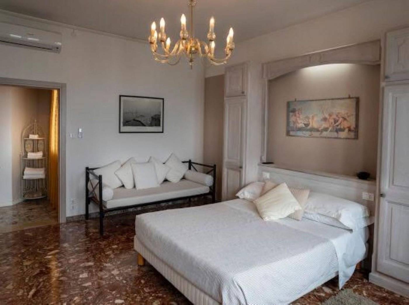 Casa-Sulla-Laguna-Room-12