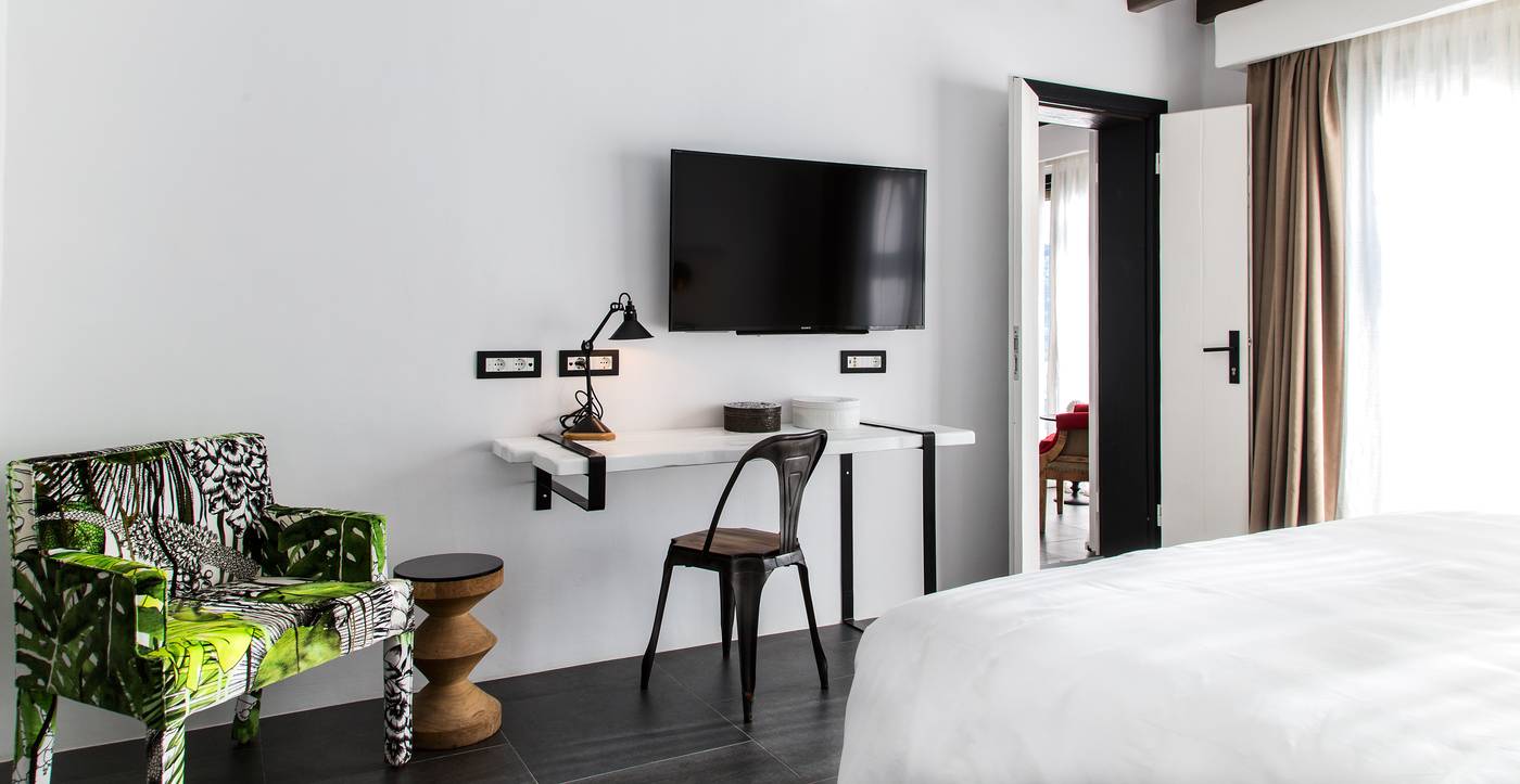 Myconian-Avaton-Resort-Room-44