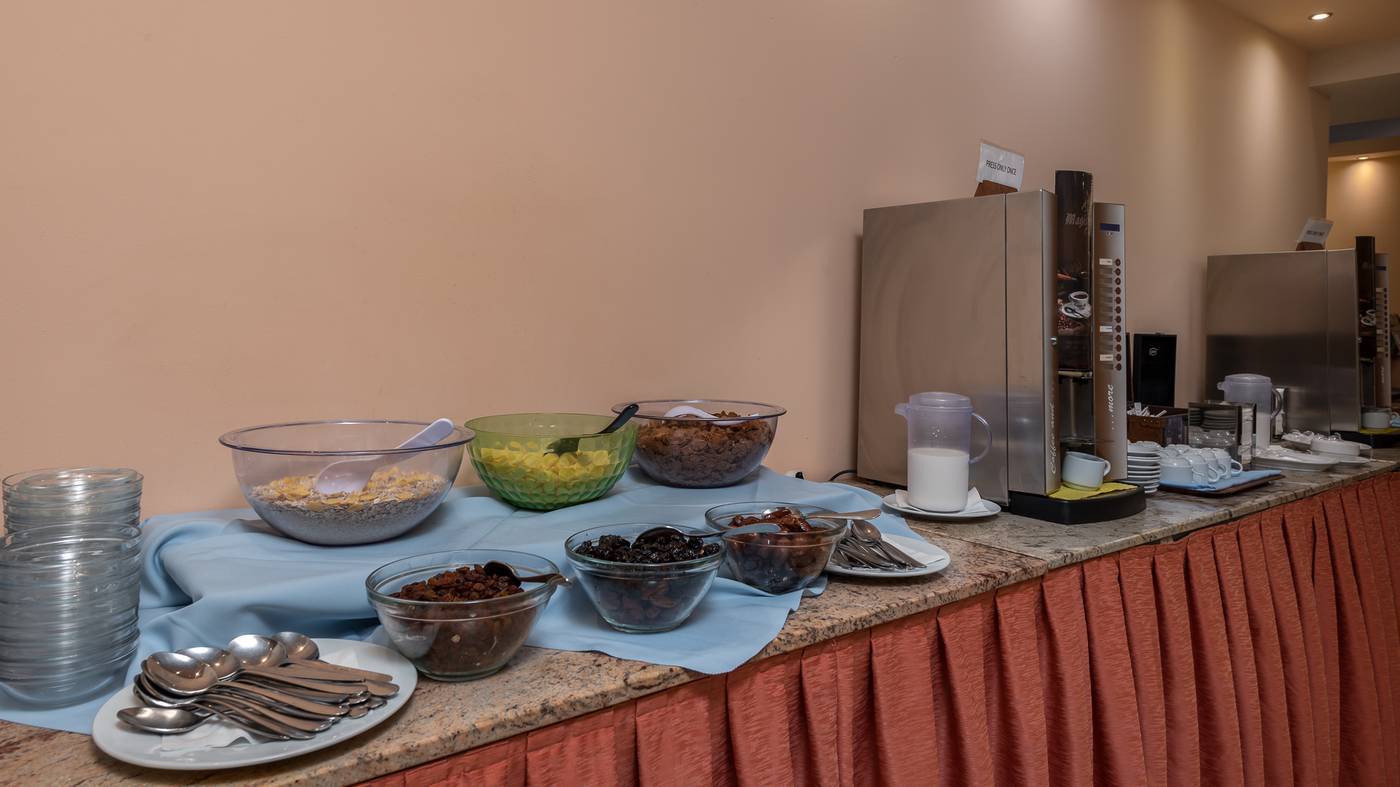 Poseidonia-Restaurant-36