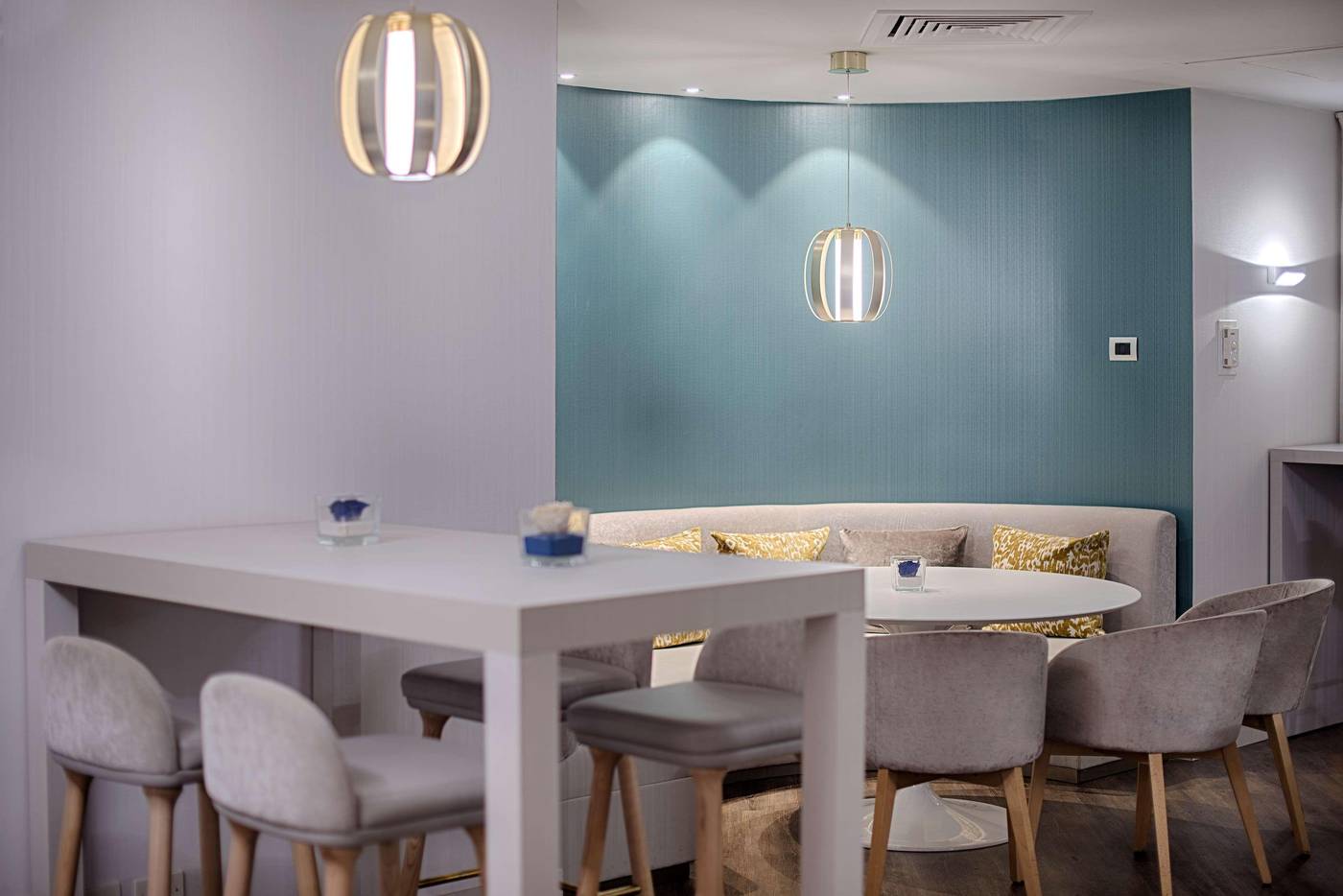 NH Torino Centro - Italy - Torino - Bar - 9