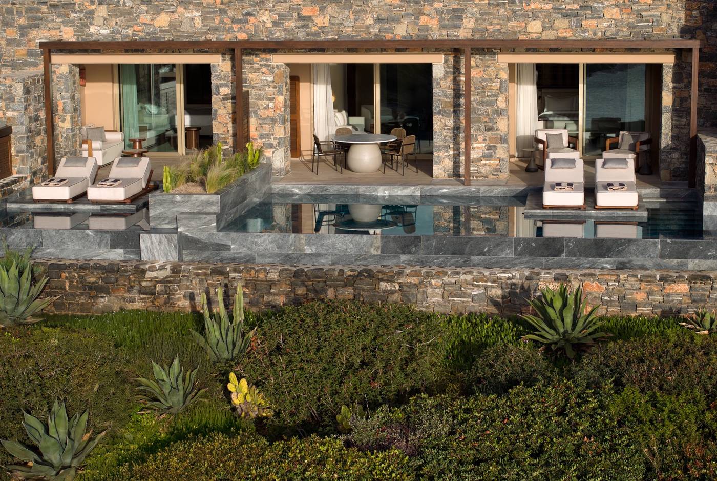 Daios-Cove-Resort---Luxury-Villas-Room-5