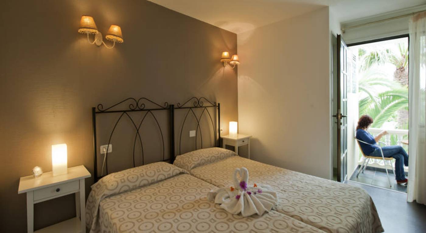 Apartamentos Adjovimar in Canaries, La Palma, Spain