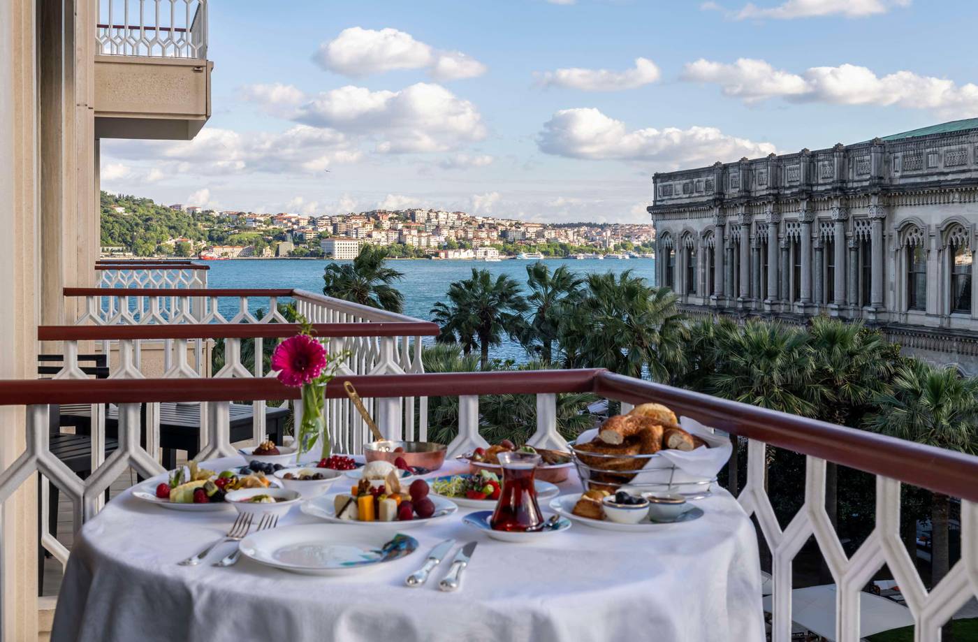 Ciragan-Palace-Kempinski-Istanbul-Room-117