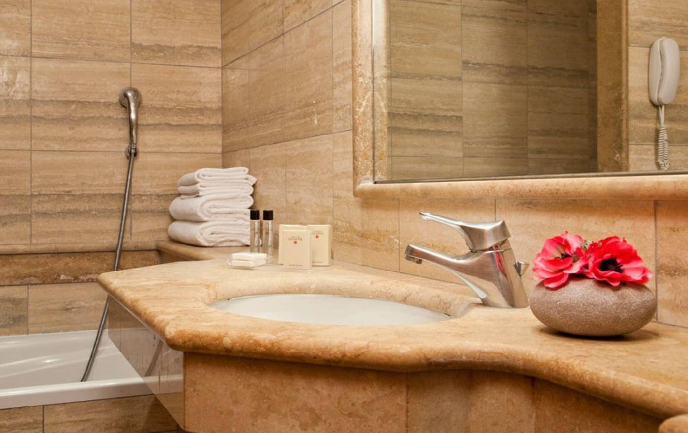 Diplomatic-Rome-Room-33