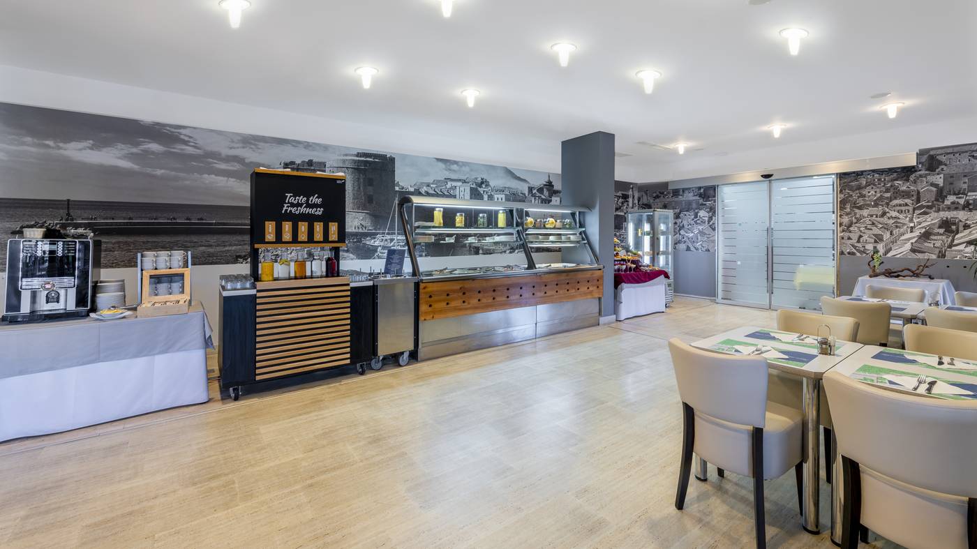 Hotel-Uvala-Restaurant-35