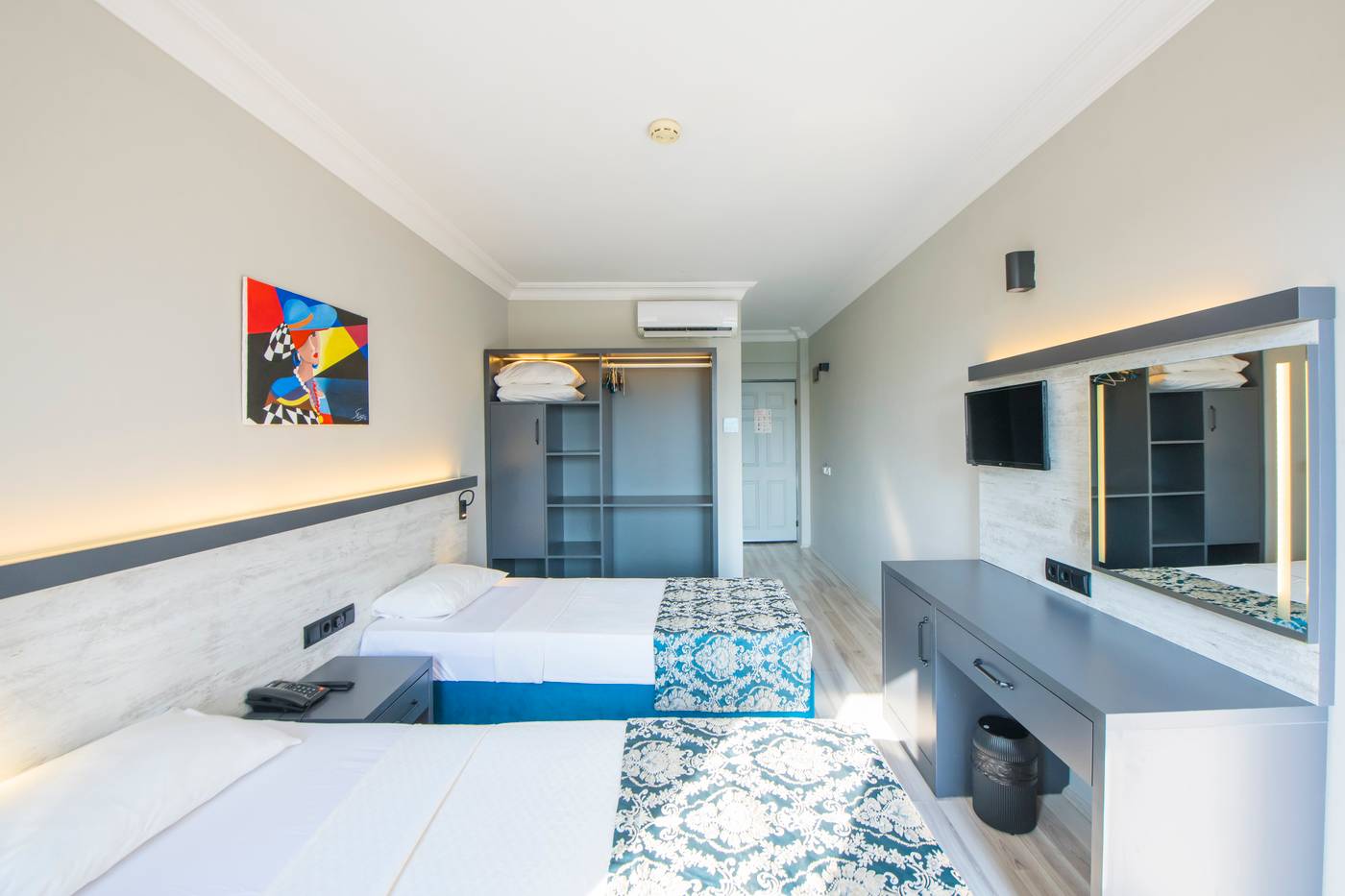 Golden-Moon-Hotel-Room-20