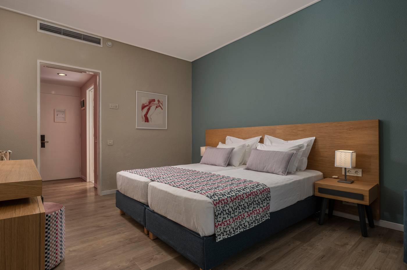 Skiathos-Palace-Hotel-Room-28