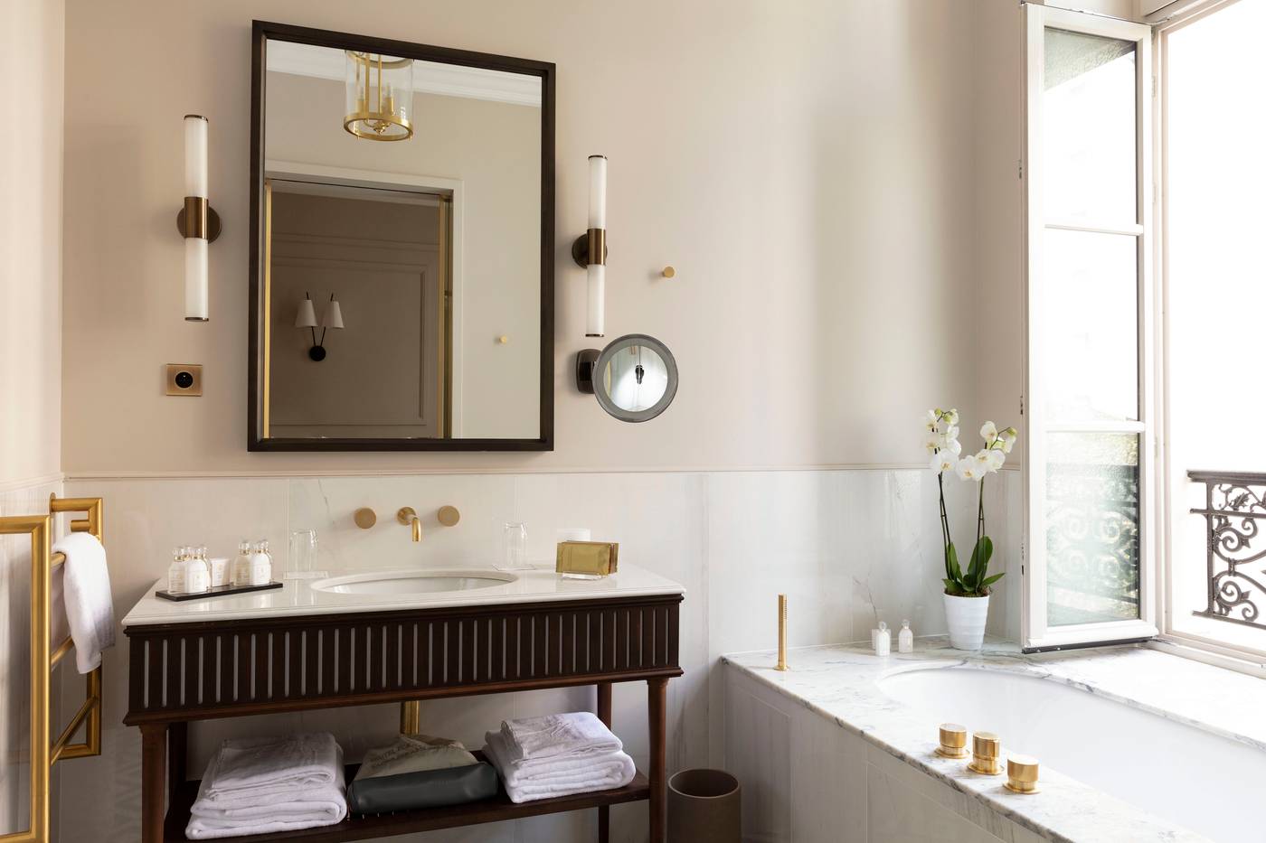 Les-Jardins-Du-Faubourg-Room-30