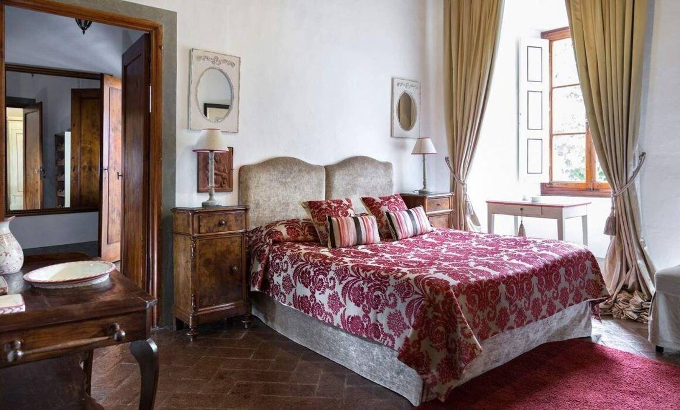 Villa-Vistarenni-Room-7