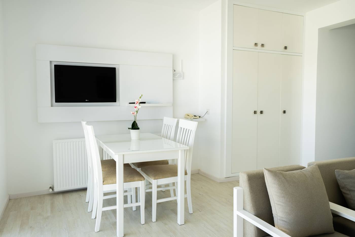 Liquid Hotel Apartments