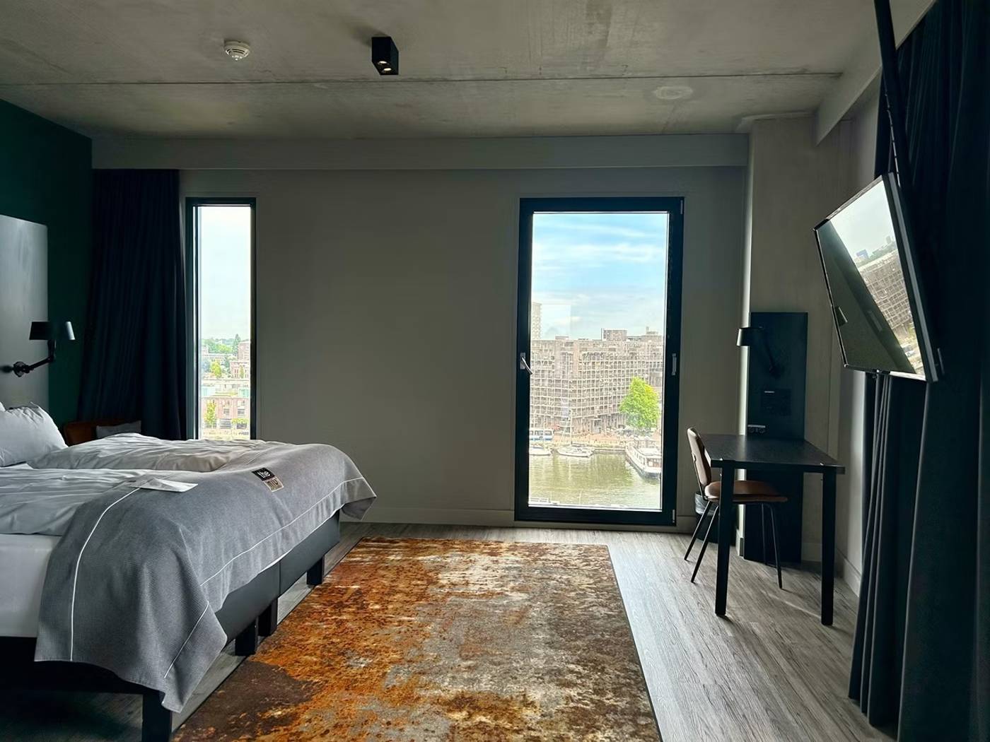 Holiday-Inn---the-niu--Fender-Amsterdam-Room-13