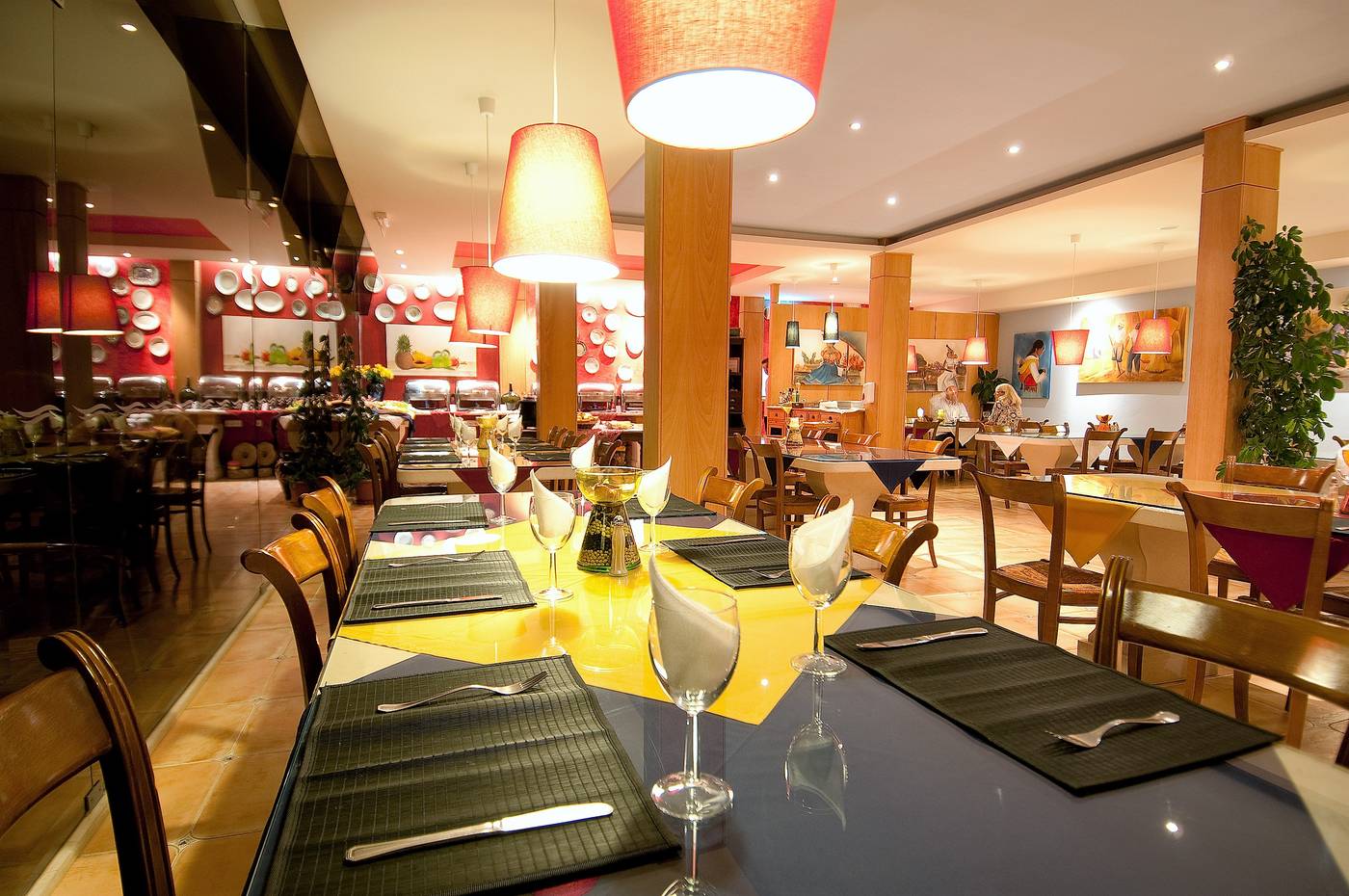 Luzmar-Villas-Restaurant-28