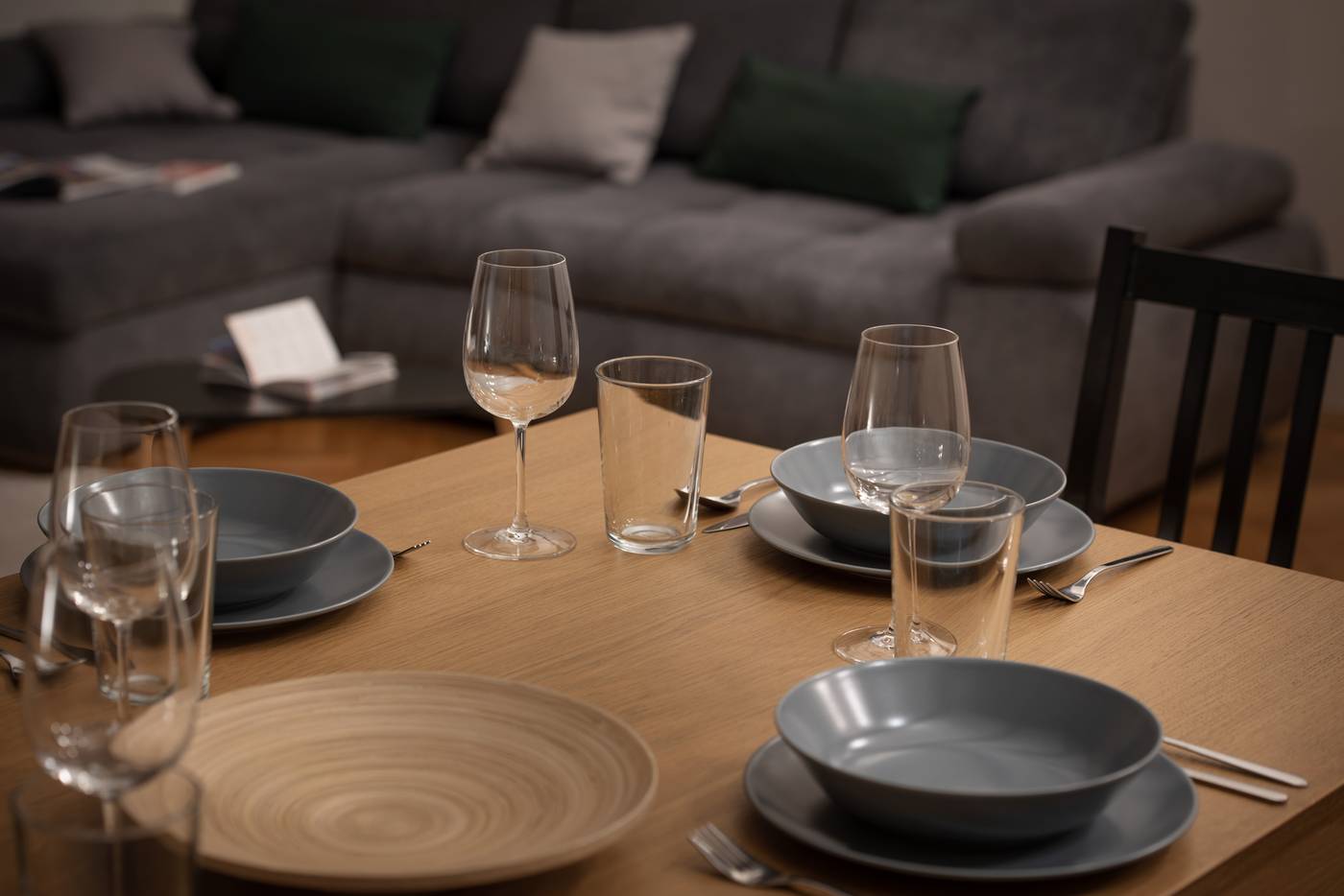 Boutique-Apartments-White-Swan-Room-75