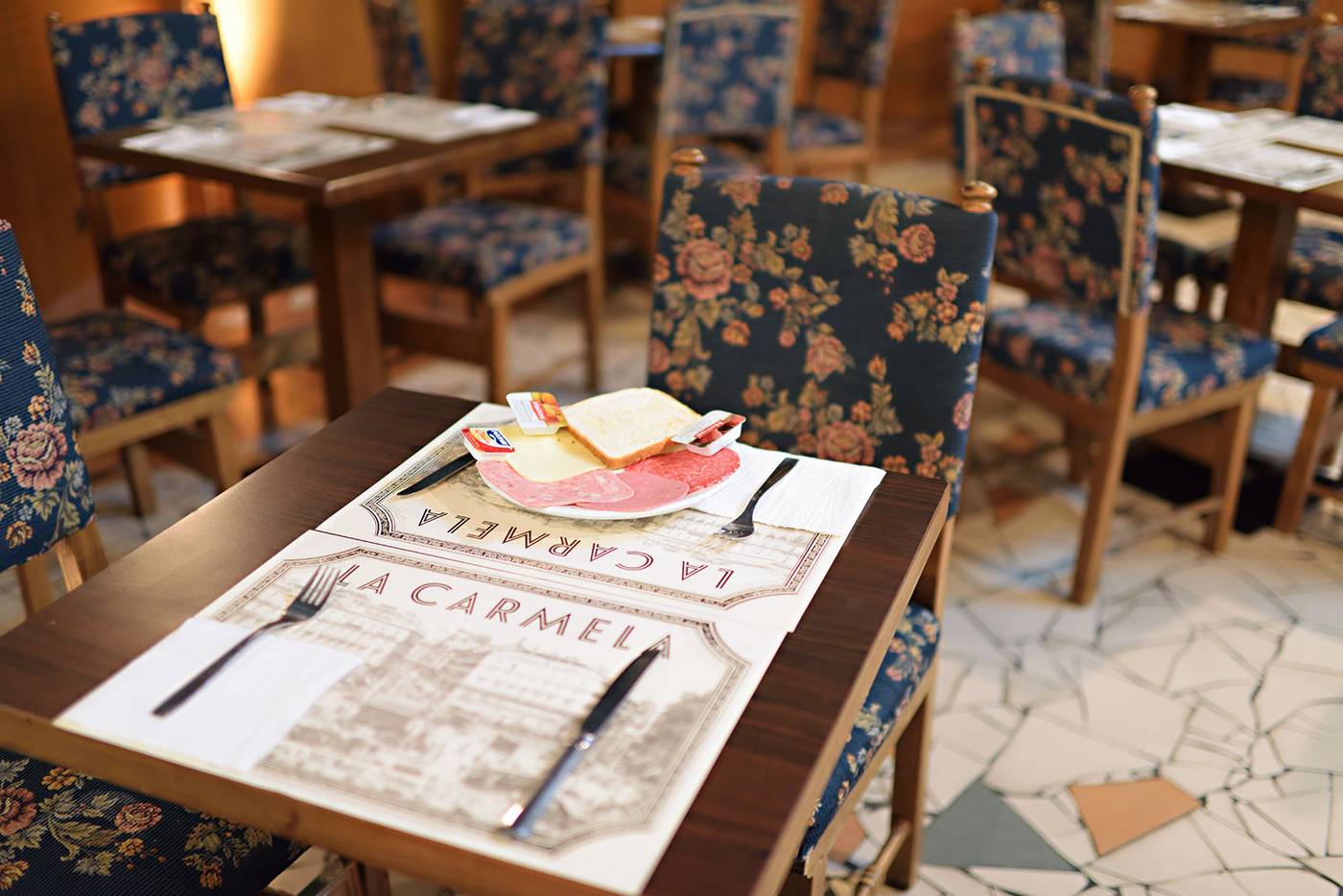 Victoria-4-Puerta-del-Sol-Restaurant-19