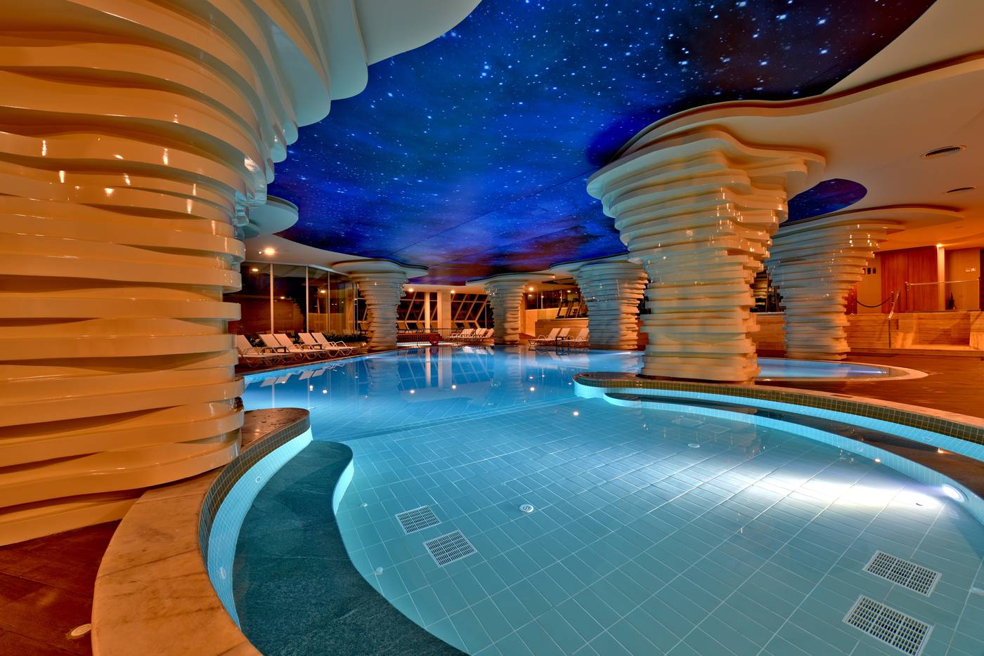 Side-Star-Elegance-Pool-56