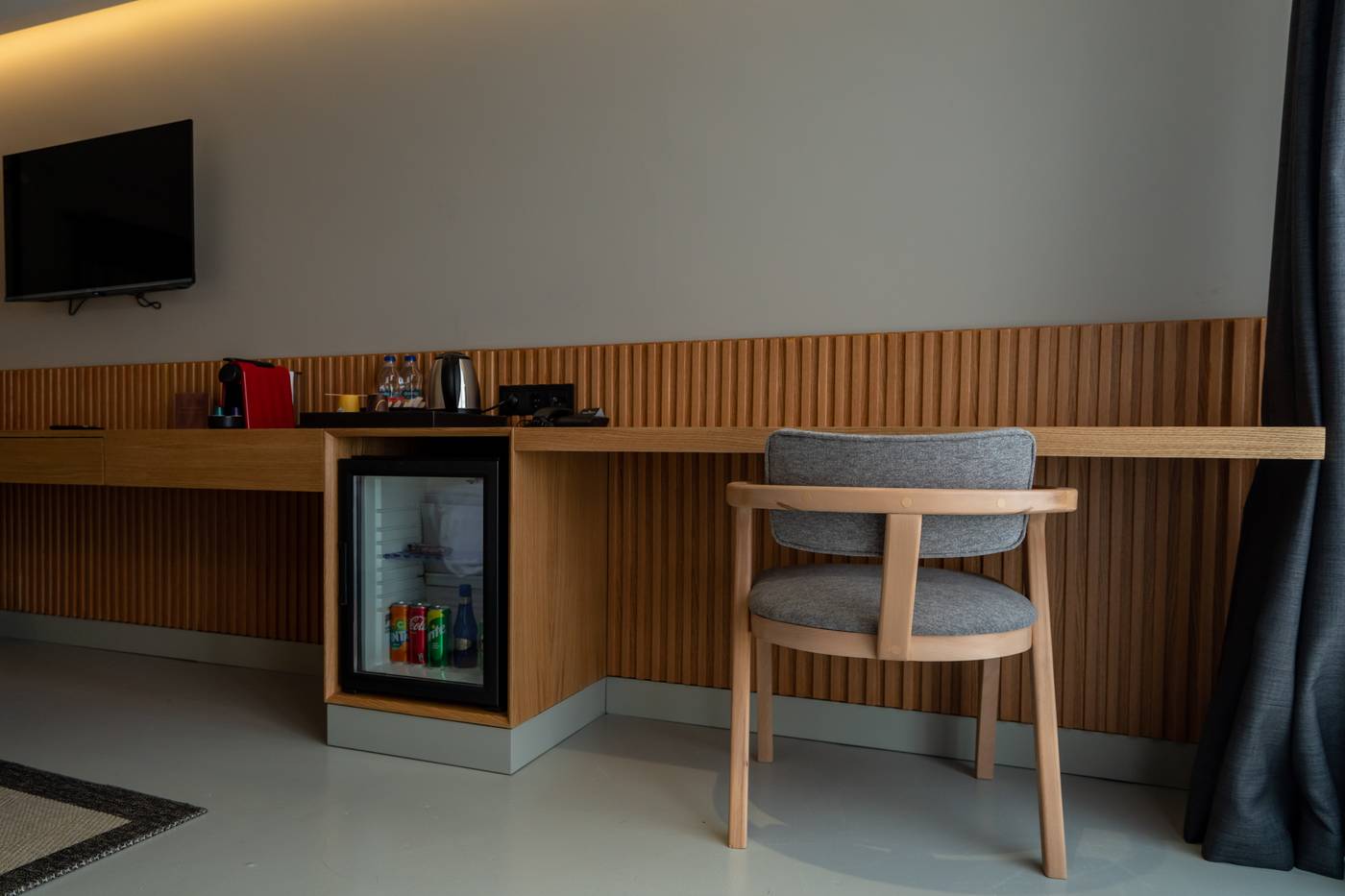 Zimmer-Bosphorus-Hotel-Room-10