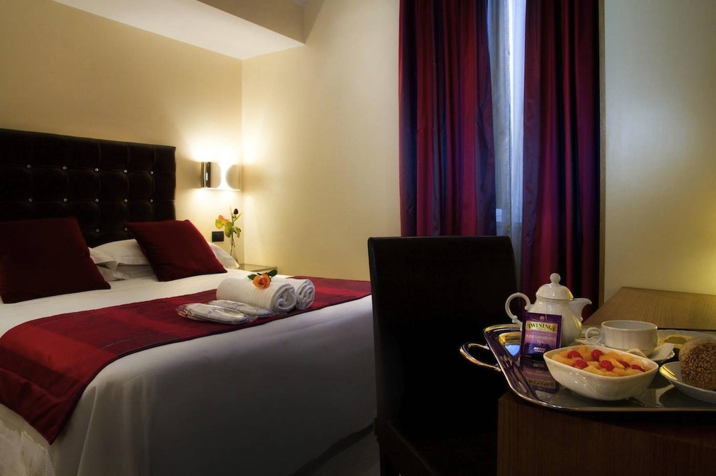 Marcella-Royal-Rooftop-Garden-Room-47