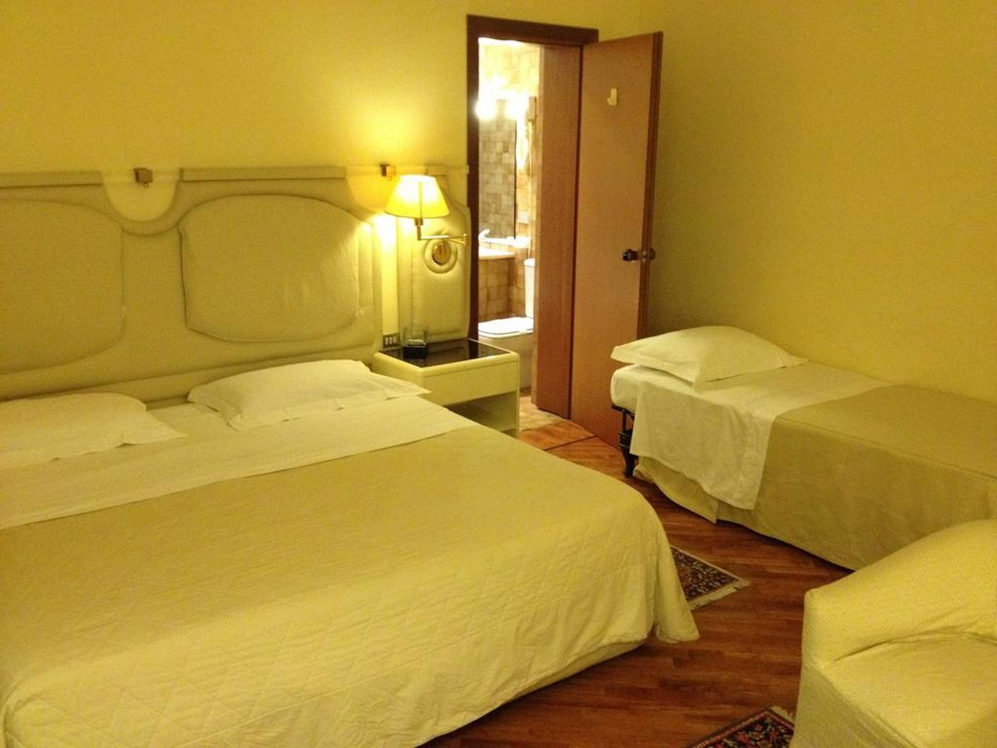 Grand-Hotel-Tettuccio-Room-11