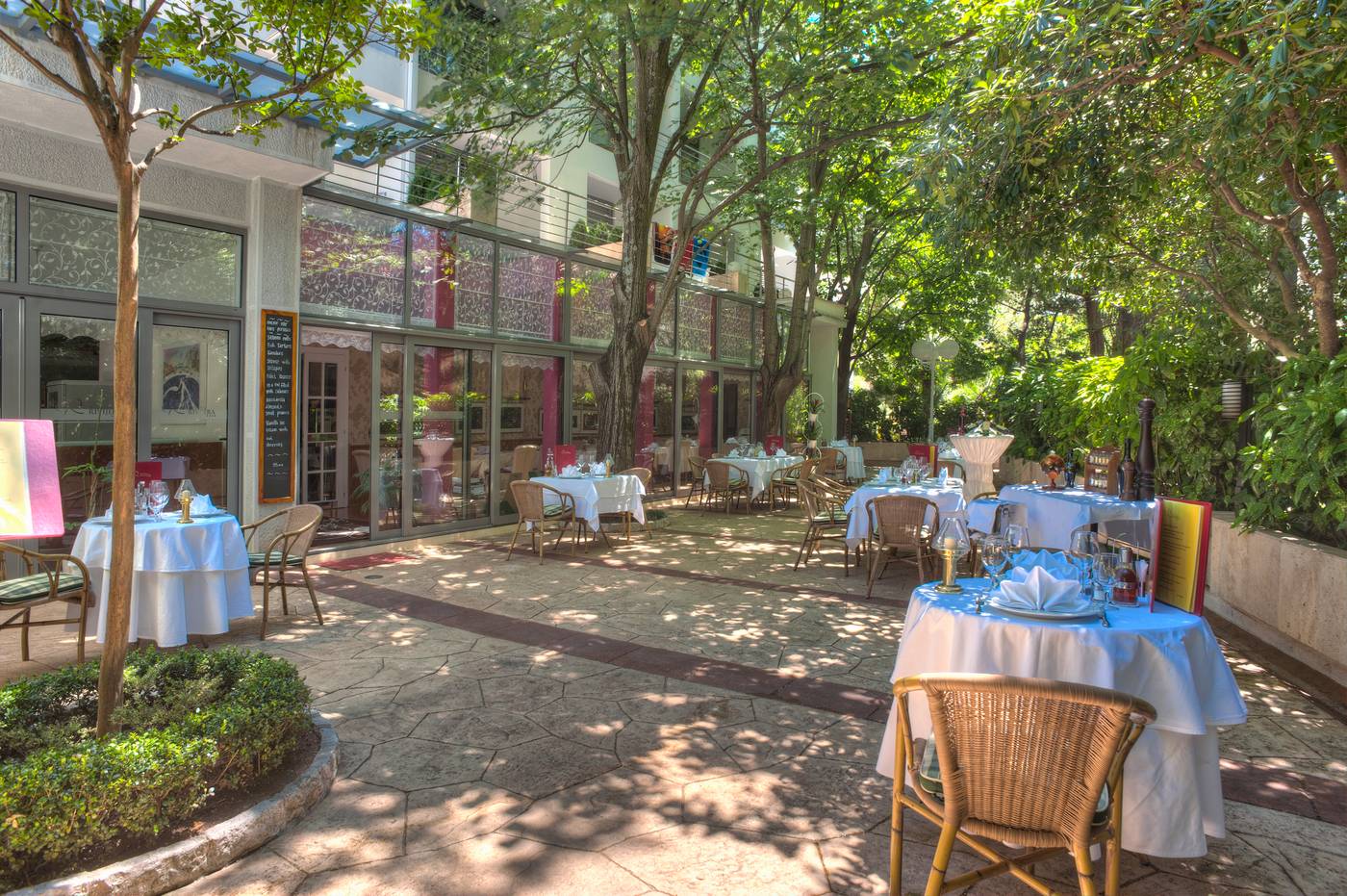 Hotel-Rivijera-Terrace-12