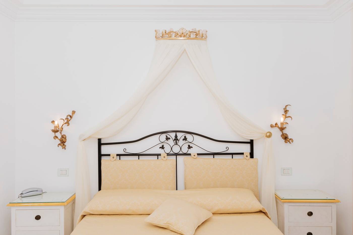 Hotel-Conca-D-Oro-Room-38